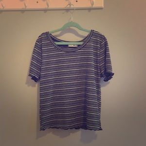 CUTE STRIPED T-SHIRT